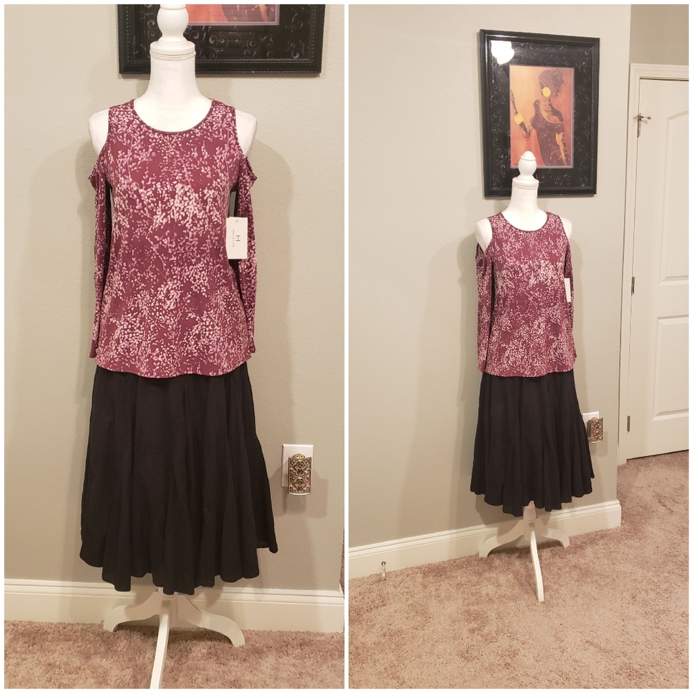 HALSTON COLD SHOULDER TOP